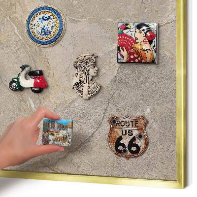 Magnettafel für Urlaubsmagnete in Goldrahmen Beige Stein