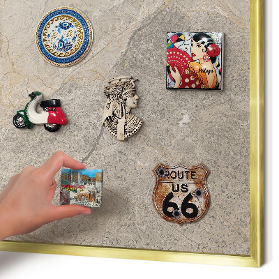 Magnettafel für Urlaubsmagnete in Goldrahmen Beige Stein