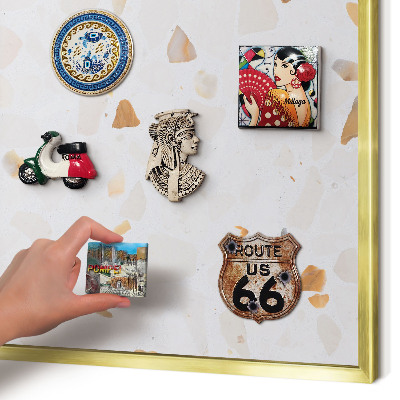 Magnettafel für Urlaubsmagnete in Goldrahmen Warmes Mosaik