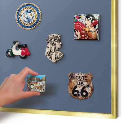 Magnettafel für Urlaubsmagnete in Goldrahmen Pastellblau