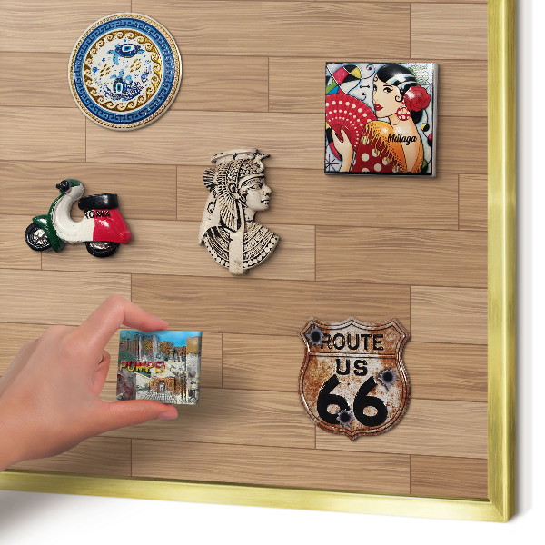 Magnettafel für Urlaubsmagnete in Goldrahmen Holzmuster