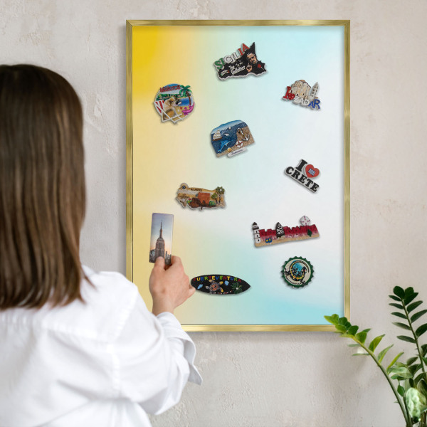 Magnettafel für Urlaubsmagnete in Goldrahmen Pastellfarbene Entspannung
