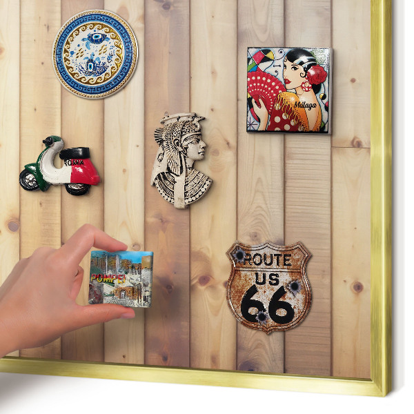 Magnettafel für Urlaubsmagnete in Goldrahmen Holzbretter