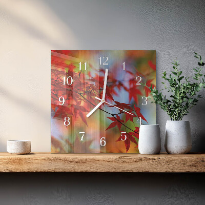 Wanduhr quadratisch Ahornblätter