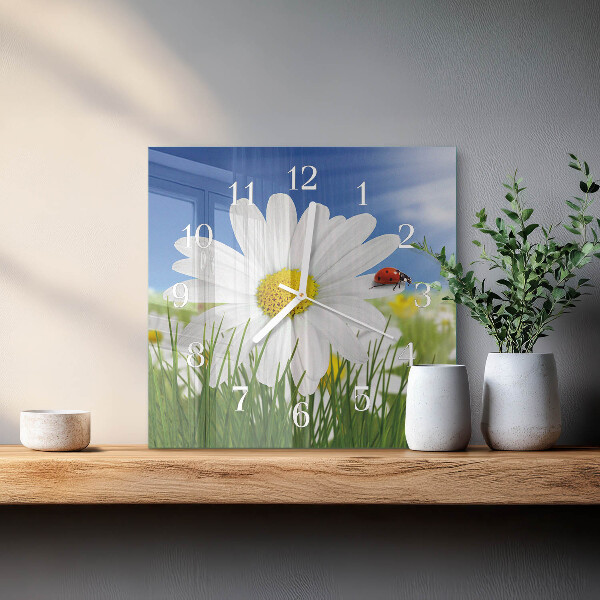 Wanduhr quadratisch Blume und Marienkäfer