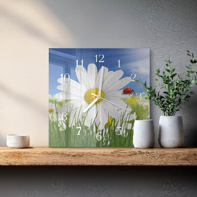 Wanduhr quadratisch Blume und Marienkäfer