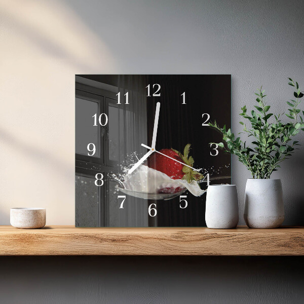 Wanduhr quadratisch Erdbeere