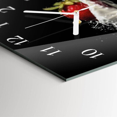 Wanduhr quadratisch Erdbeere