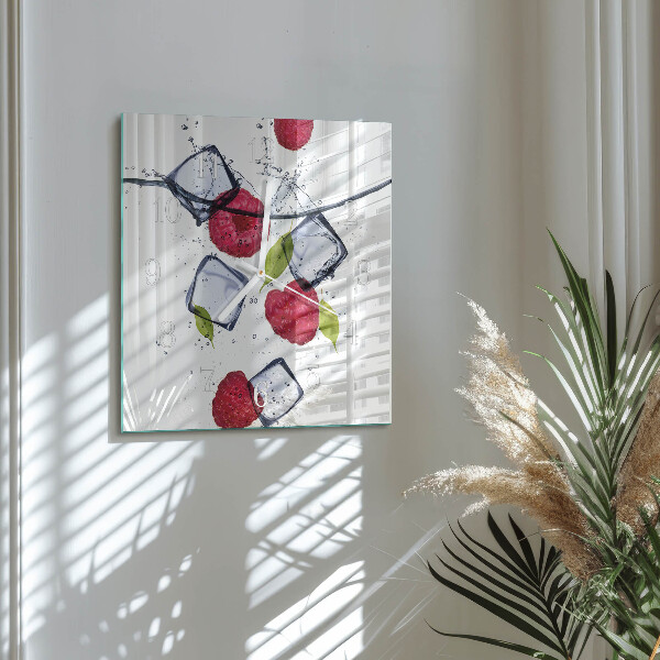 Wanduhr quadratisch Himbeeren