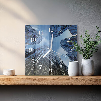 Wanduhr quadratisch Glasgebäude