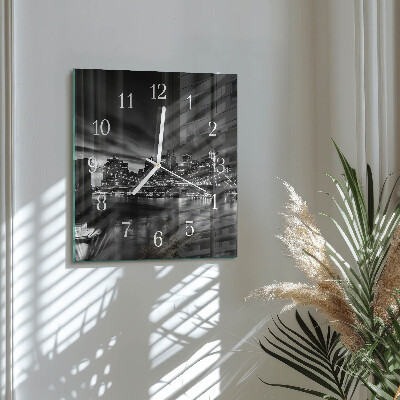 Wanduhr quadratisch Stadt