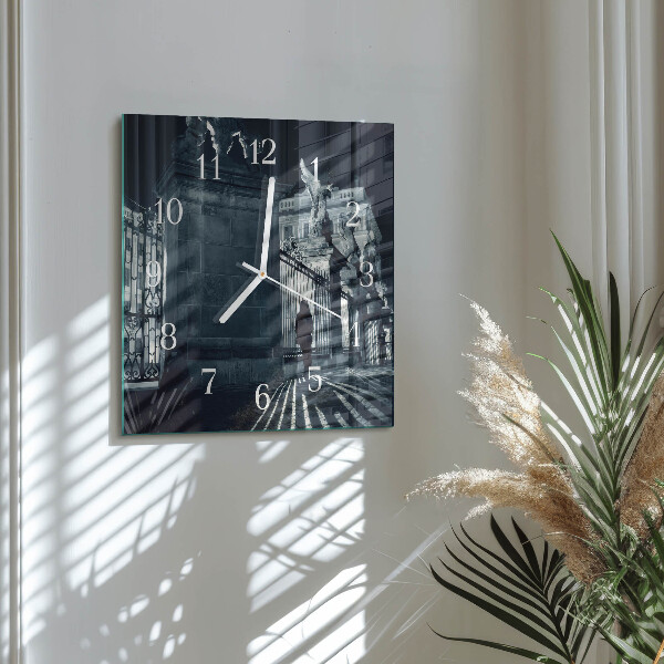 Wanduhr quadratisch Hradschin