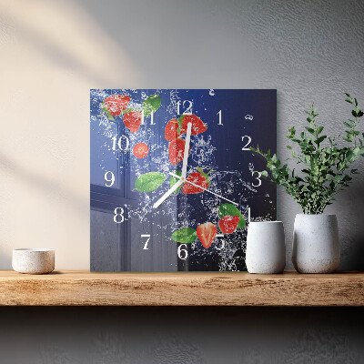 Wanduhr quadratisch Erdbeeren