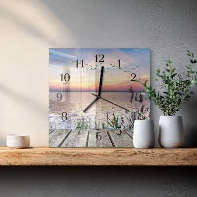 Wanduhr aus glas See
