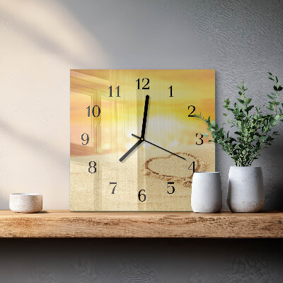Wanduhr aus glas Herz im Sand