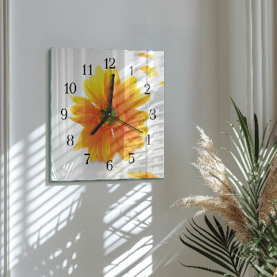 Wanduhr aus glas Blume