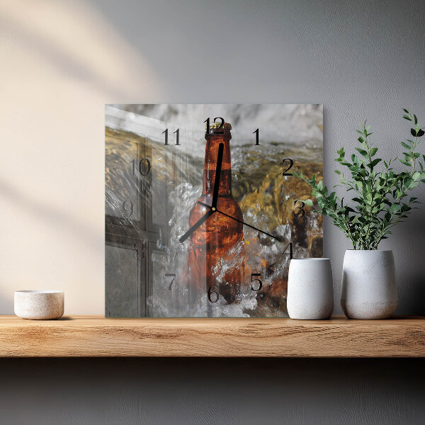 Wanduhr aus glas Bier