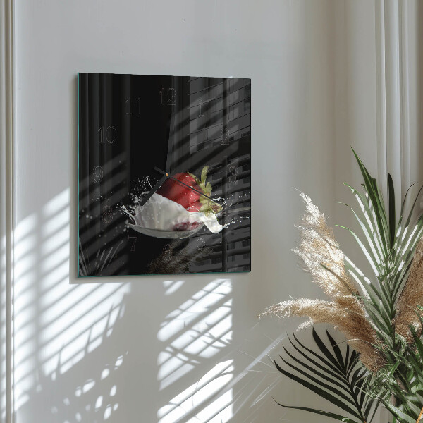 Wanduhr aus glas Erdbeere