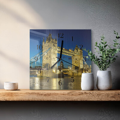 Wanduhr aus glas London Bridge