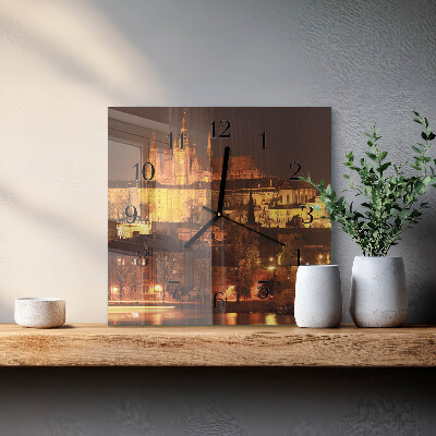 Wanduhr aus glas Prag