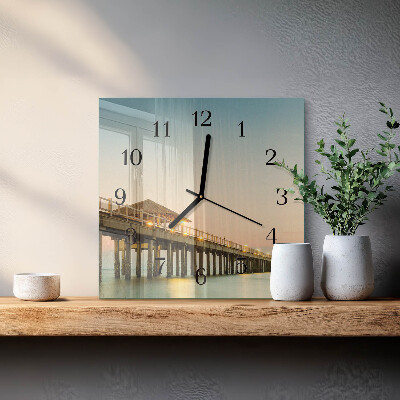 Wanduhr aus glas Holzsteg
