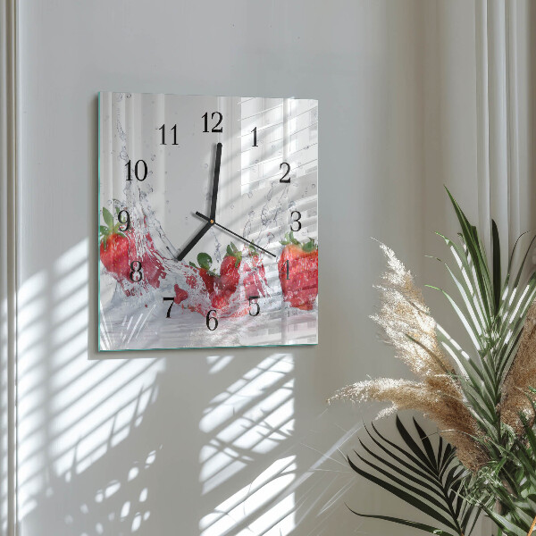 Wanduhr aus glas Erdbeere