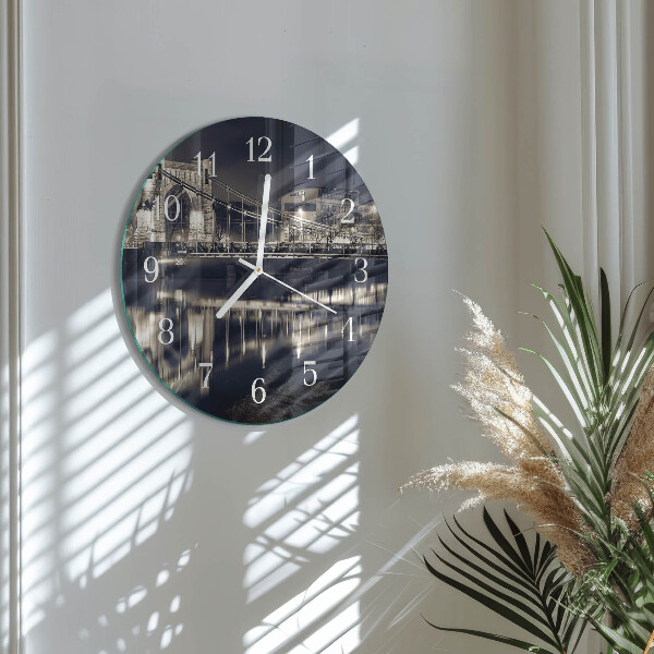 Glas wanduhr Brücke