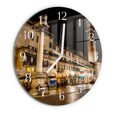 Glas wanduhr Abend in der Stadt