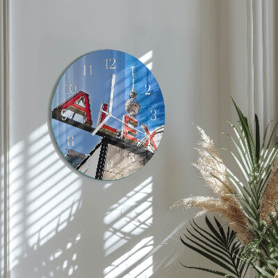 Glas wanduhr Alexanderplatz