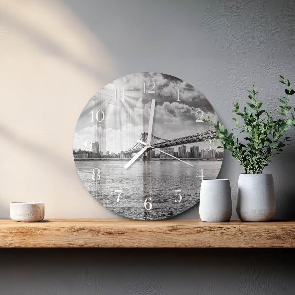 Glas wanduhr Brücke