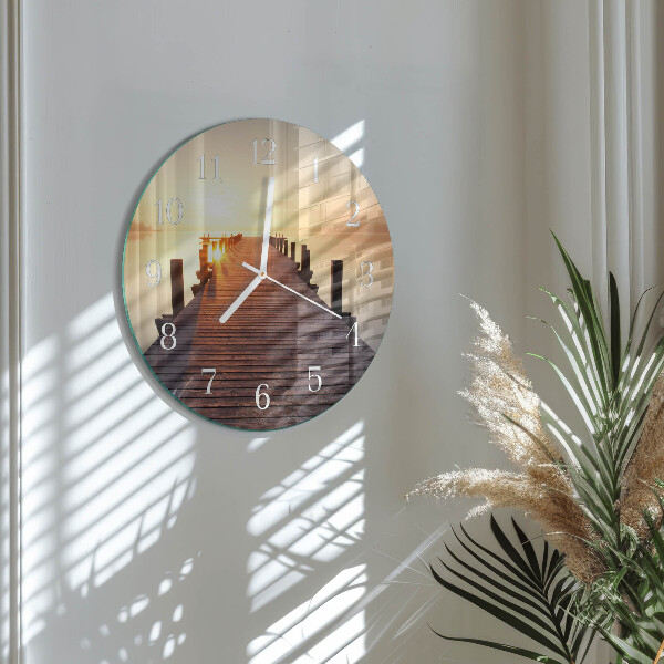 Glas wanduhr Brücke über den See
