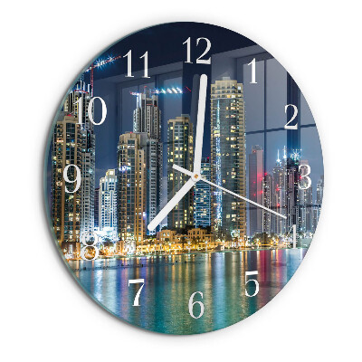 Glas wanduhr Abend in der Stadt