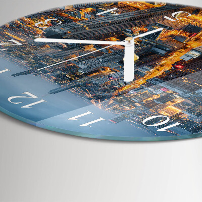 Glas wanduhr Abend in der Stadt