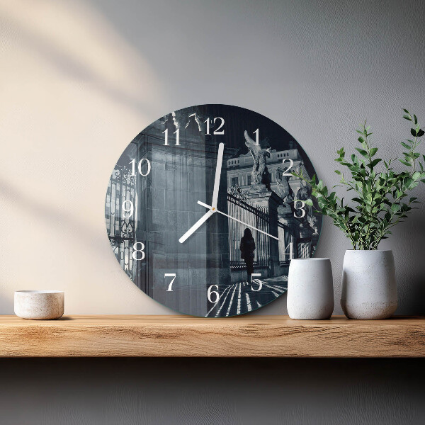 Glas wanduhr Hradschin