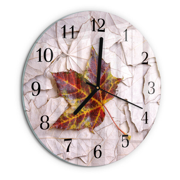 Wanduhr rund Ahornblatt