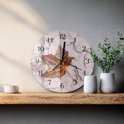 Wanduhr rund Ahornblatt