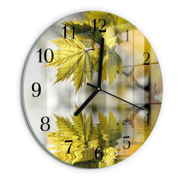 Wanduhr rund Ahornblatt