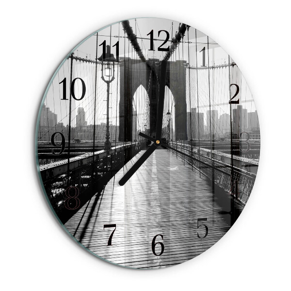 Wanduhr rund Brücke