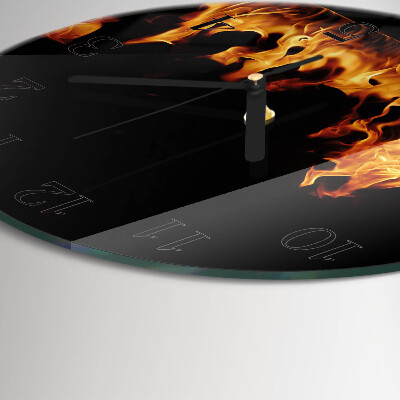 Wanduhr rund Feuer