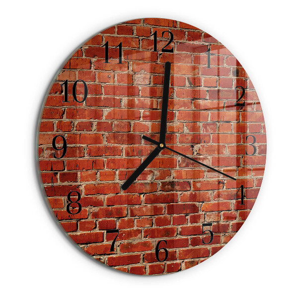 Wanduhr rund Ziegelmauer