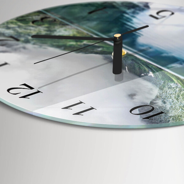 Wanduhr rund Bergsee