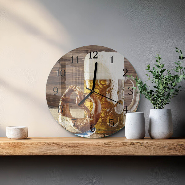 Wanduhr rund Bierbrezel