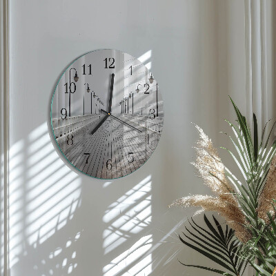 Wanduhr rund Pier