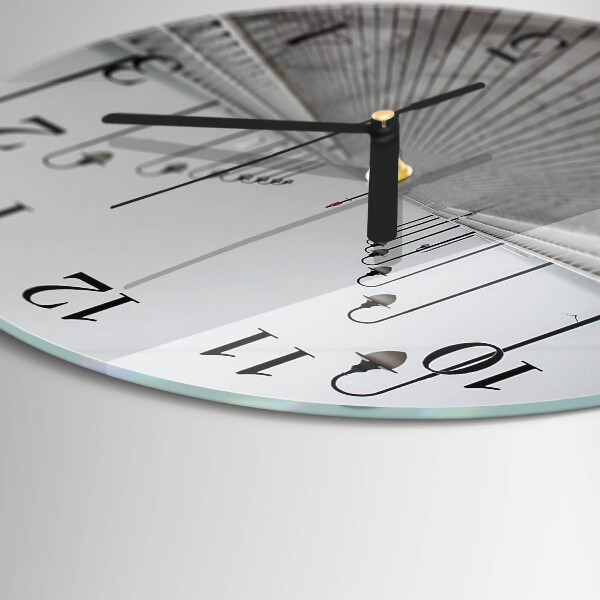 Wanduhr rund Pier
