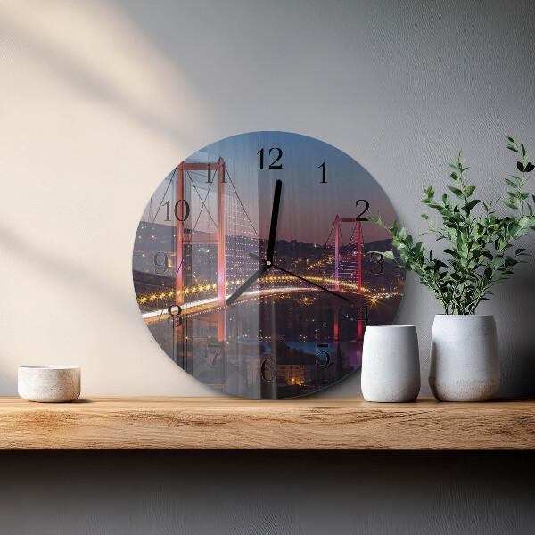 Wanduhr rund Brücke