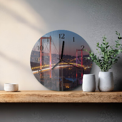 Wanduhr rund Brücke