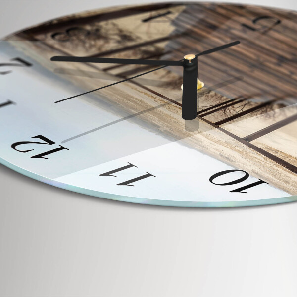Wanduhr rund Pier