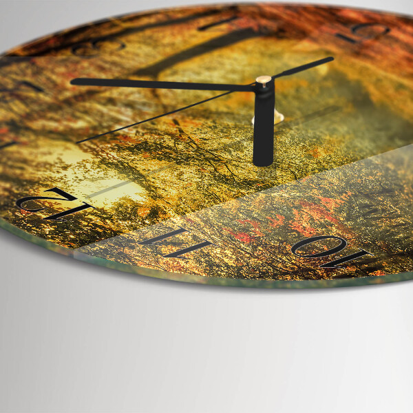 Wanduhr rund Herbst im Wald