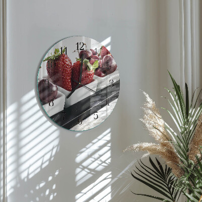 Wanduhr rund Erdbeeren