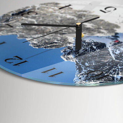 Wanduhr rund Berge Winter